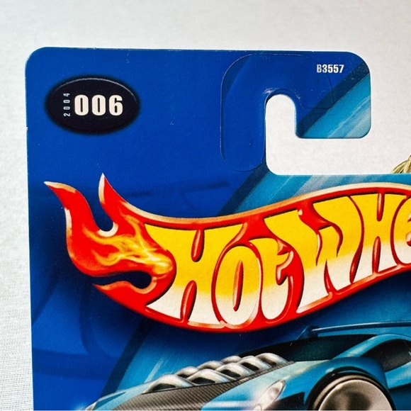 🎀 HOT WHEELS 2004 FIRST EDITION “ TOONED TWO TO GO” RACE CAR 🔥 NEW - Picture 4 of 9